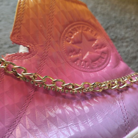 Converse Pink and Purple High-Top Sneakers with Chain - Picture 3 of 8